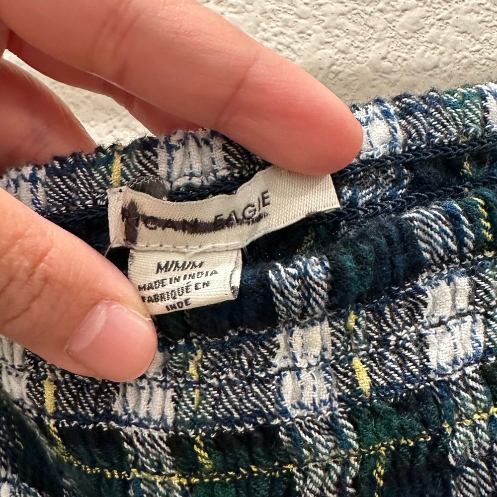 NWOT! AMERICAN EAGLE Green Plaid Smocked Balloon Sleeve Top! - Picture 2 of 4